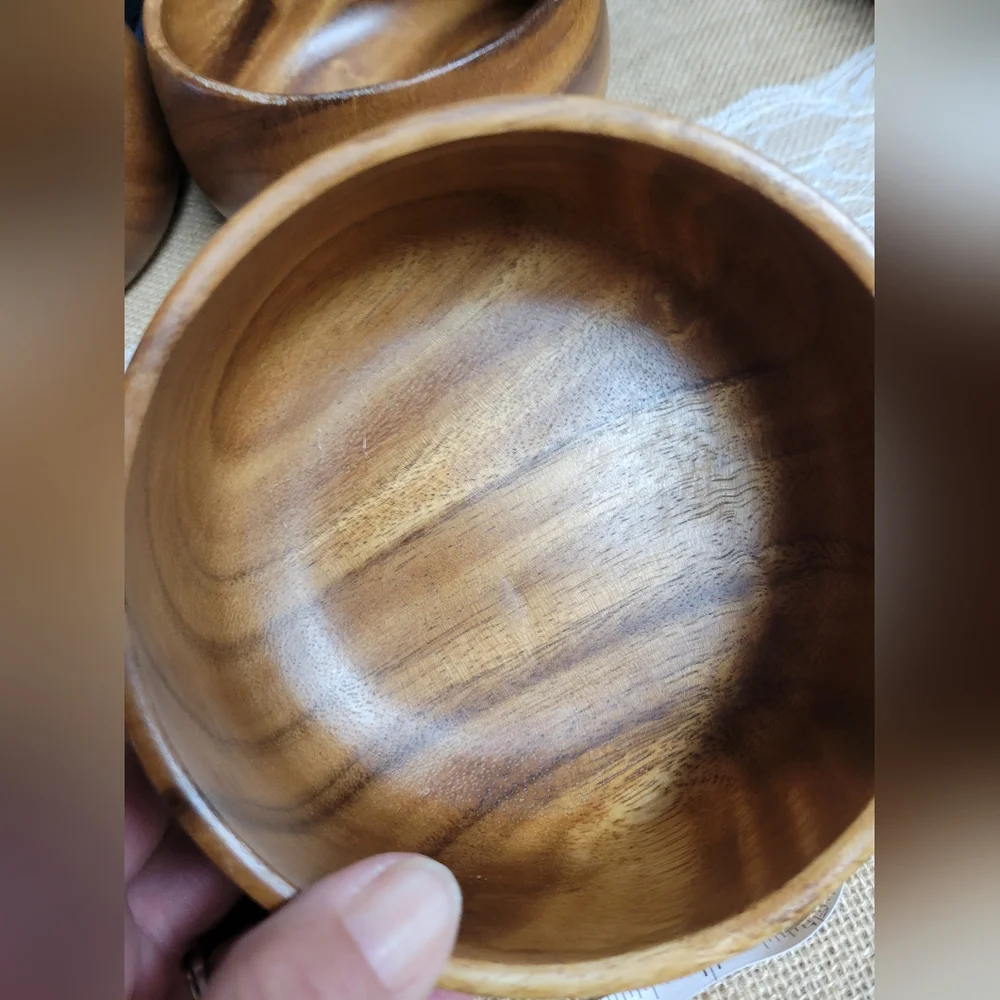 Lot of 4 vintage acacia wood 6 ×3 bowls - Picture 7 of 12